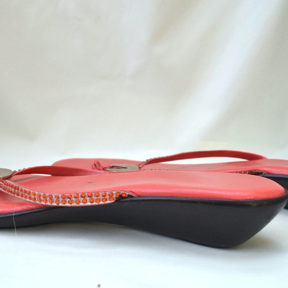 Women's Red Thong Sandals - Picture 2 of 4